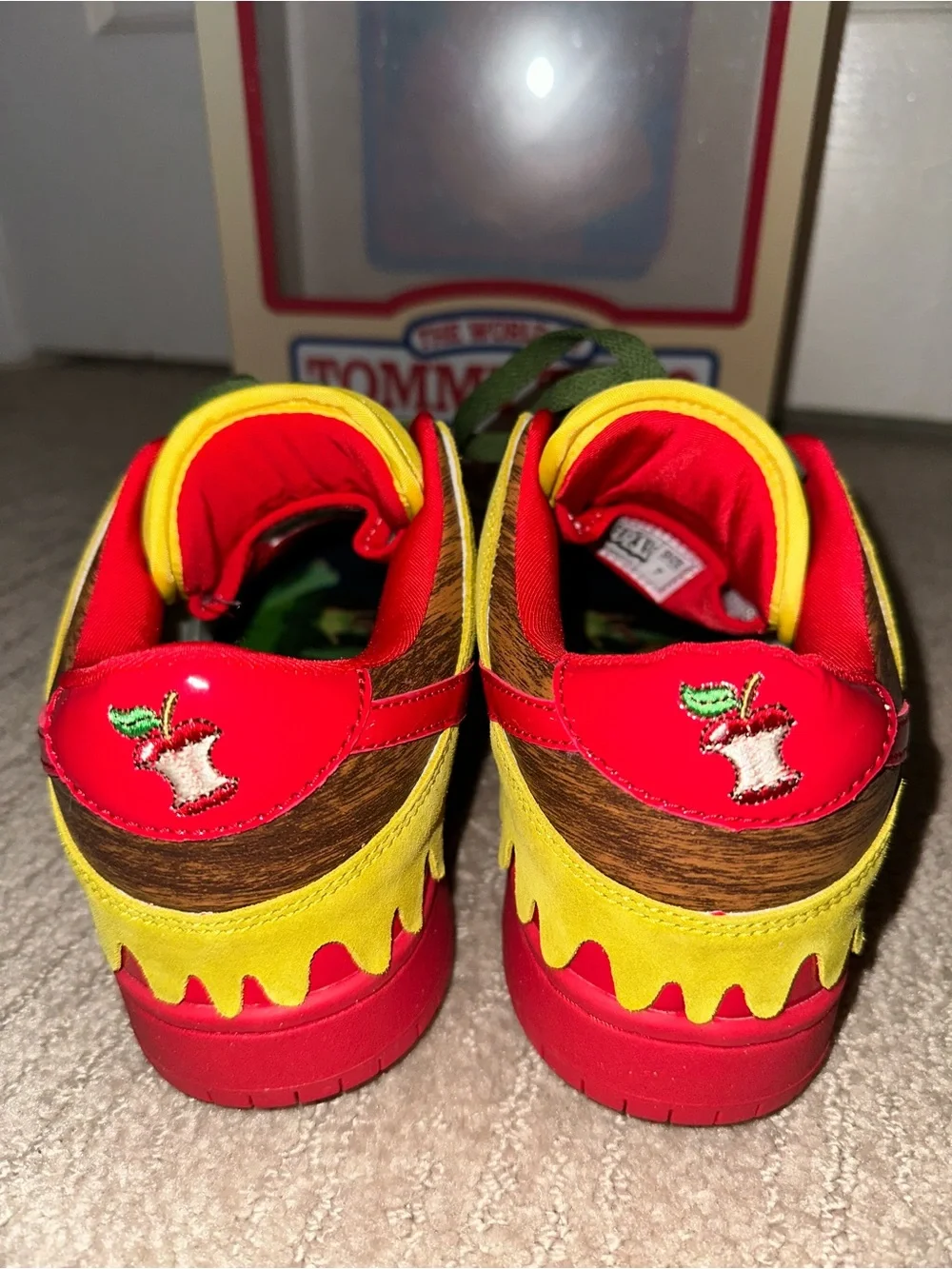 Bull Airs Poison Apple Custom SB Dunk Lows 🍎
